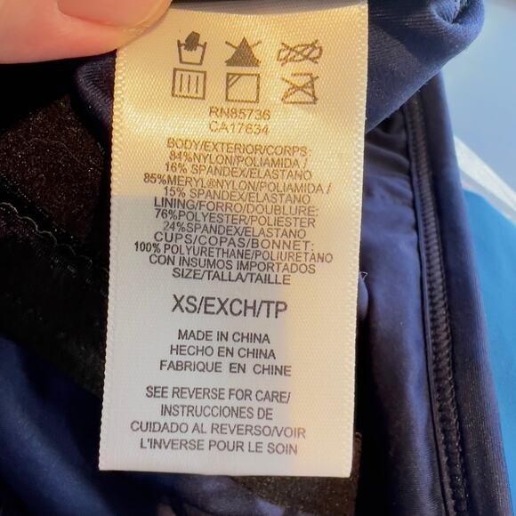 DKNY Donna Karan Swim Top Woman XS Padded Bra Spandex Stretch Bold Geo Stripes - Picture 14 of 15